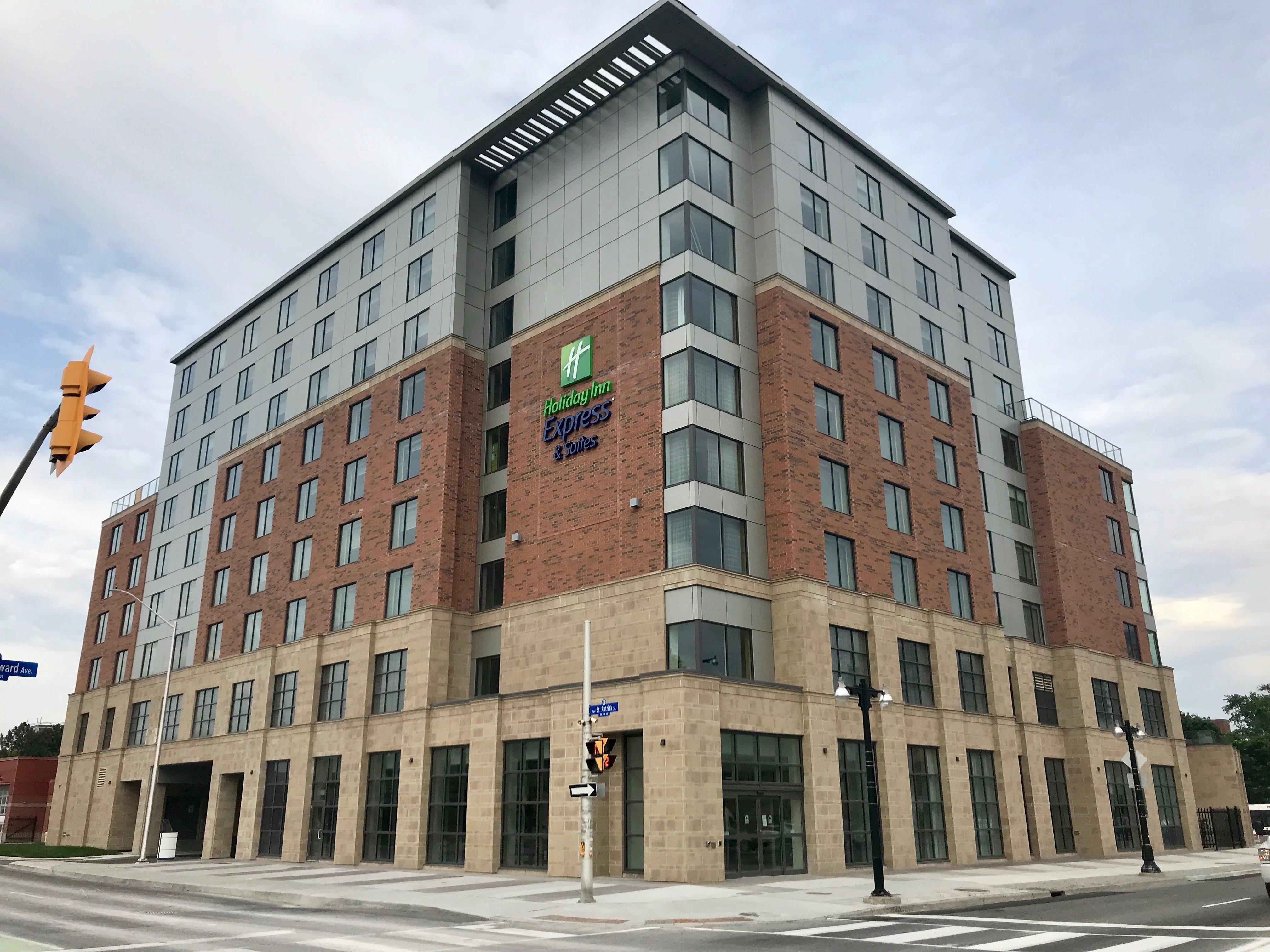 Express & Downtown East By Ihg Hotel Ottawa